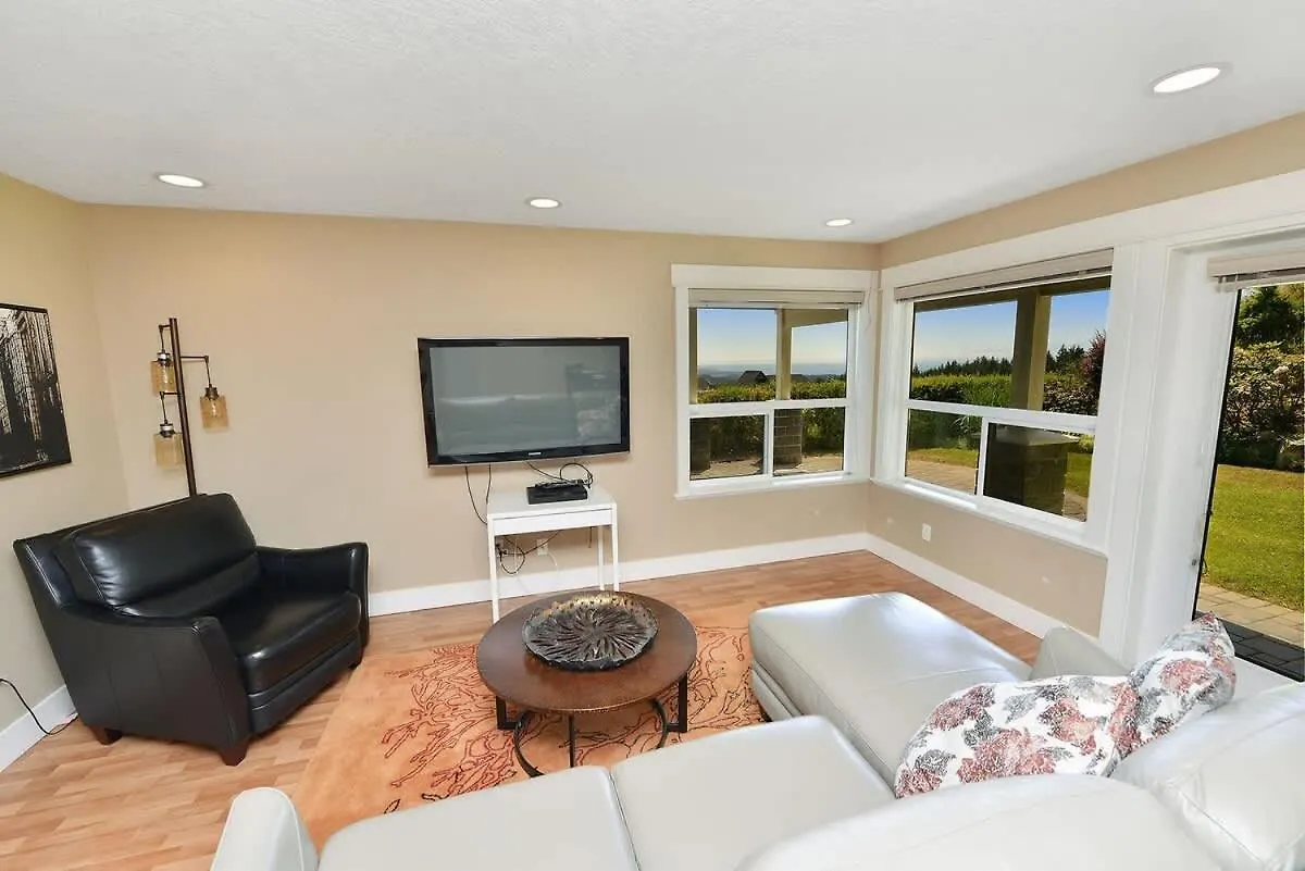 Nature'S Gate Executive Estate Victoria Kanada