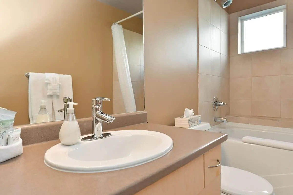 Nature'S Gate Executive Estate Victoria Tatil Evi