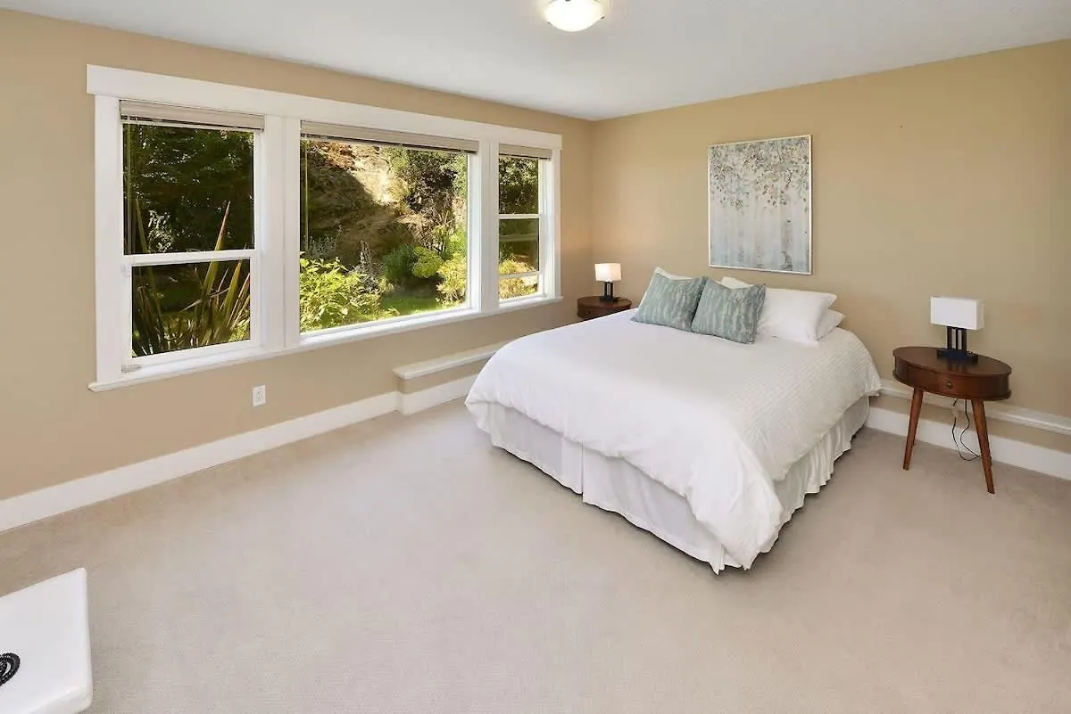 Nature'S Gate Executive Estate Victoria
